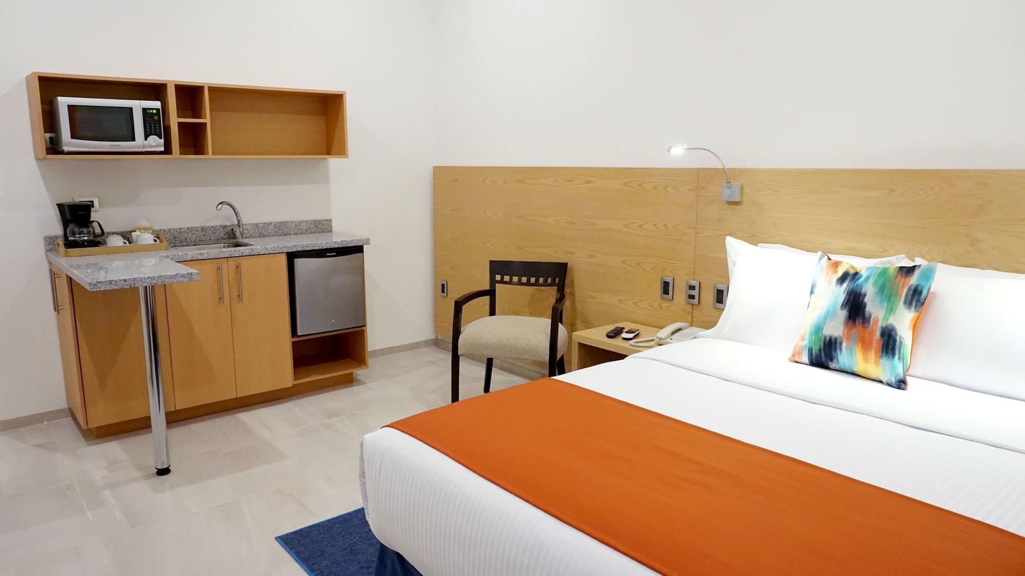 Huejotzingo Hit Hoteles Aeropuerto Puebla מראה חיצוני תמונה